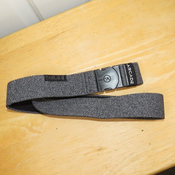 Arcade Atlas Adventure Belt Heather Gray/Black Adjustable Length 1.5” Width Webb - Picture 1 of 4